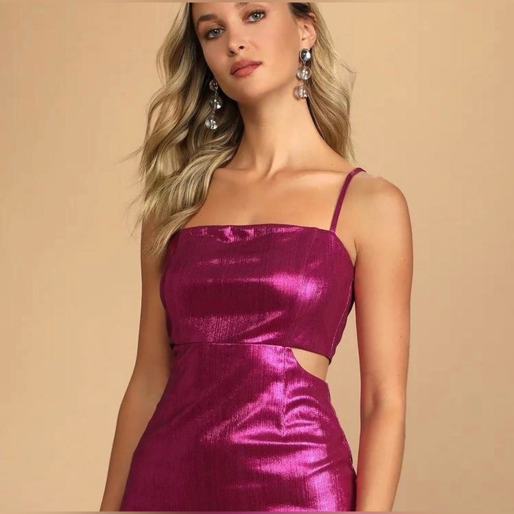Lulus Stay Sassy Metallic Magenta Cutout Bodycon Mini Dress Small NWT fuchsia